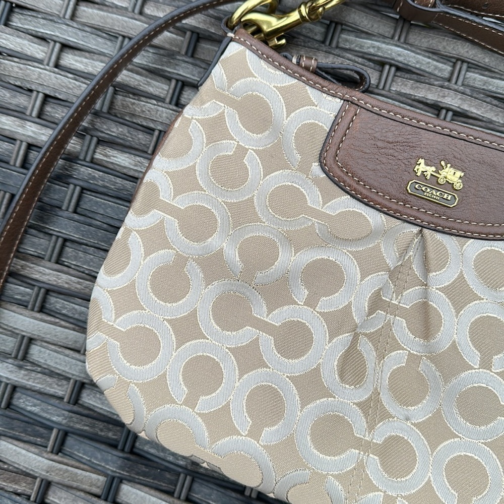 COACH Ashley Khaki & Gold Lurex Optic Art Swingpack Crossbody - Picture 7 of 16
